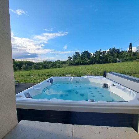 Gite De Charme Spa Privatif L'Oustau Di Tonin Malaucène Εξωτερικό φωτογραφία